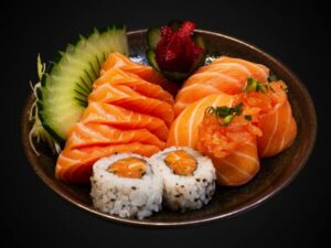 Combinado salmão (12 peças)