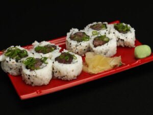 Uramaki atum (8 unidades)